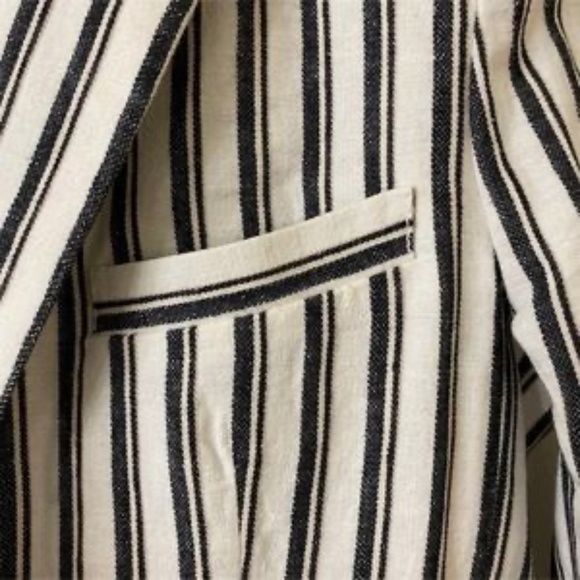 BCBGMaxAzria Cotton Linen Striped Black/White Women Blazer - Picture 11 of 16